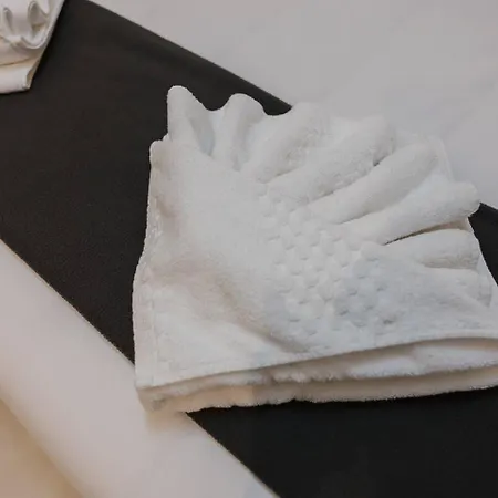 Townsend Court Fl7 - 2bed Brand New By Homely!