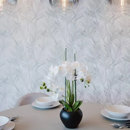 Townsend Court Fl7 - 2bed Brand New By Homely! *