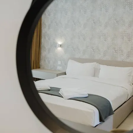 Townsend Court Fl7 - 2bed Brand New By Homely!