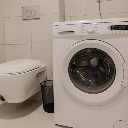 Townsend Court Fl7 - 2bed Brand New By Homely!